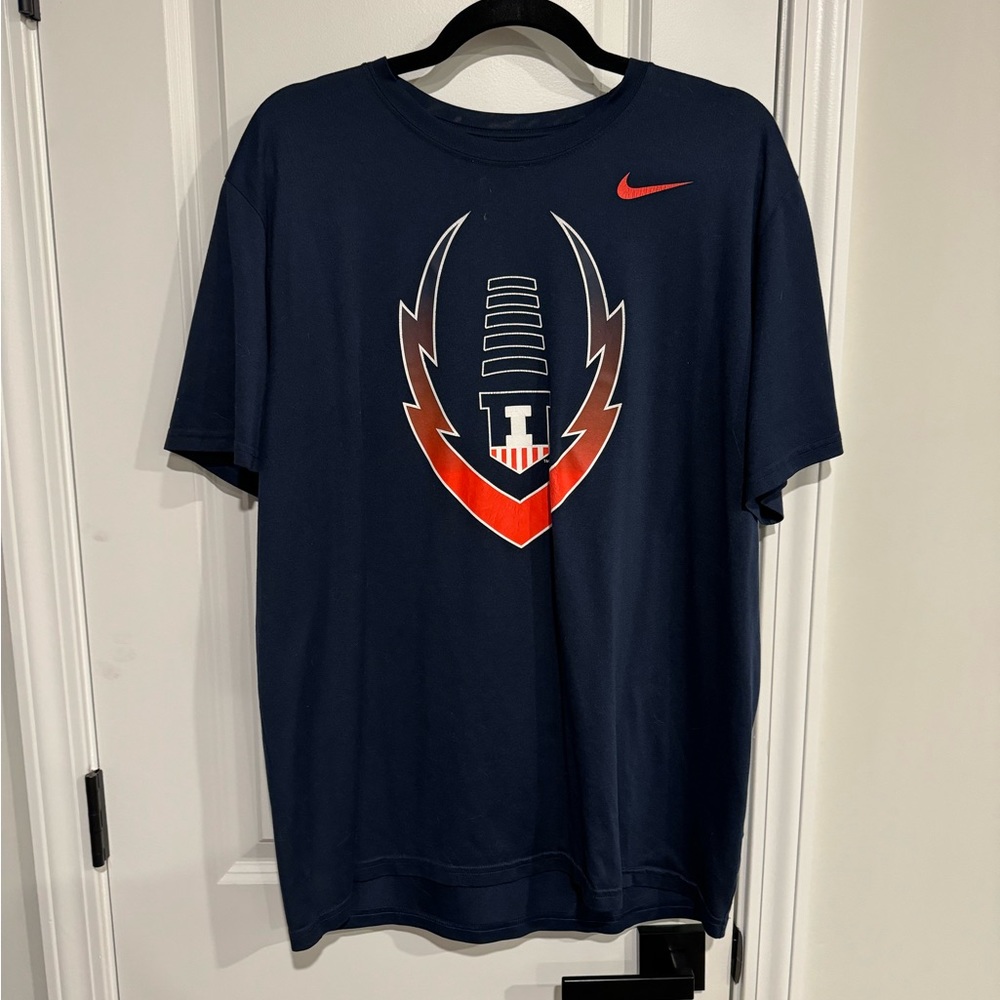 Men’s XL Fighting Illini T-Shirt